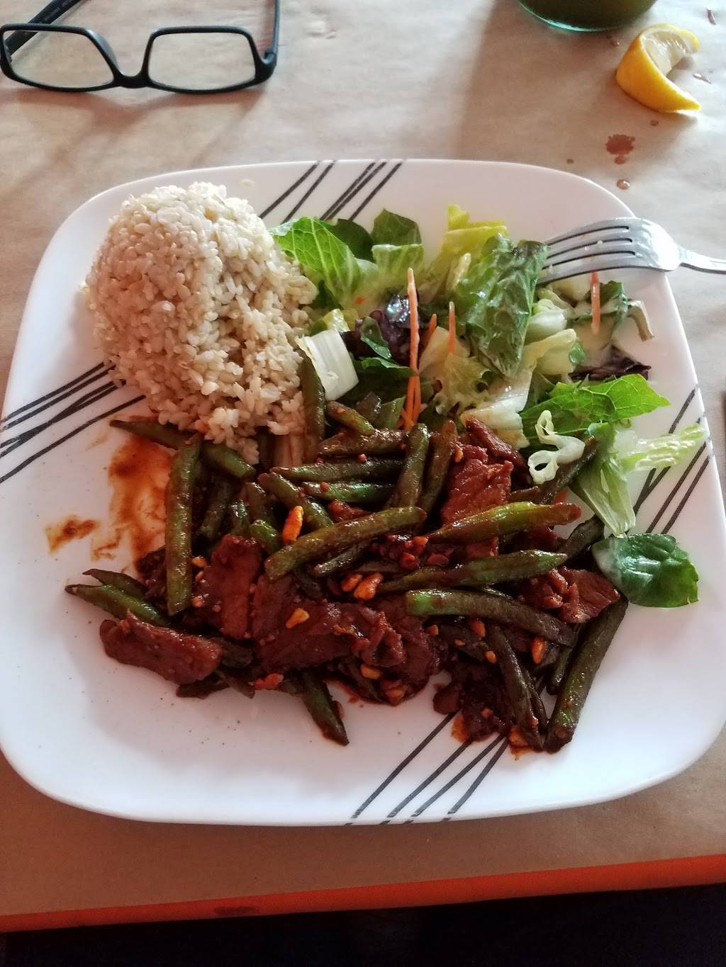 Galanga Thai Fusion | restaurant | 7440 CA-2, West Hollywood, CA 90046, USA | 3238514355 OR +1 323-851-4355