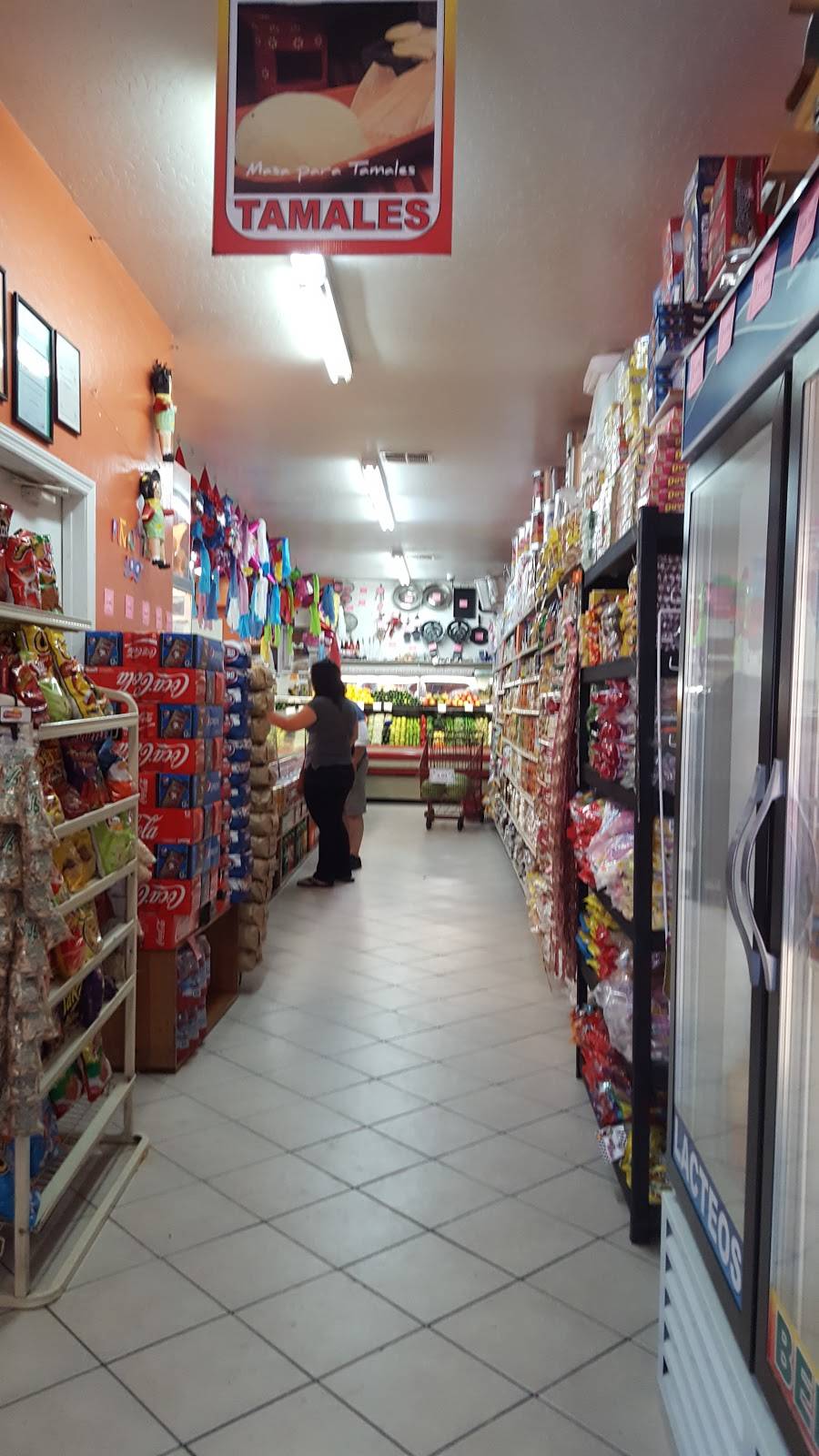 Las Espuelas Carniceria y Taqueria | restaurant | 1614 G St, Reedley, CA 93654, USA | 5596389402 OR +1 559-638-9402