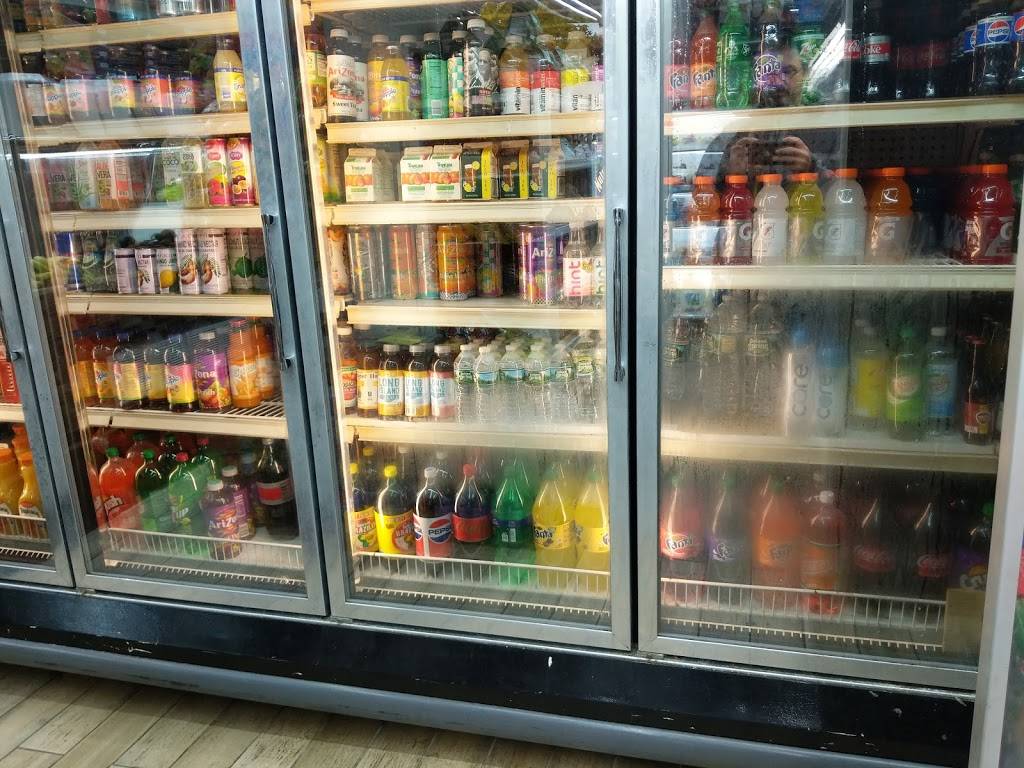 Deli Fresh Market & Seafood | restaurant | 1282 N Sea Rd, Southampton, NY 11968, USA | 6313533799 OR +1 631-353-3799