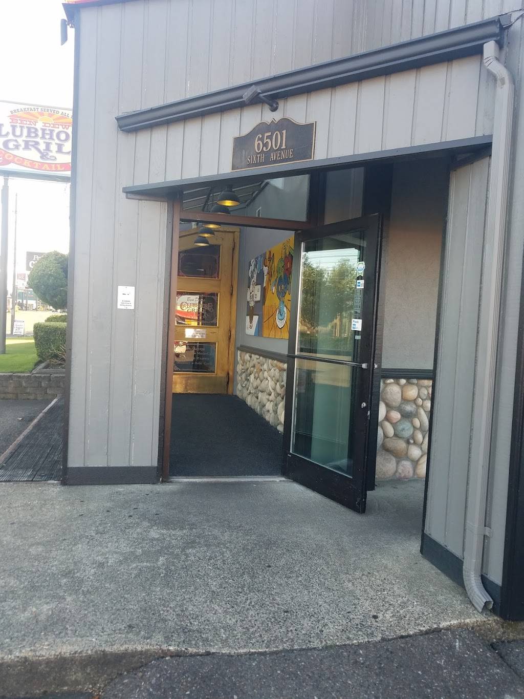 Ben Dews Clubhouse Grill | restaurant | 6501 6th Ave, Tacoma, WA 98406, USA | 2535644442 OR +1 253-564-4442