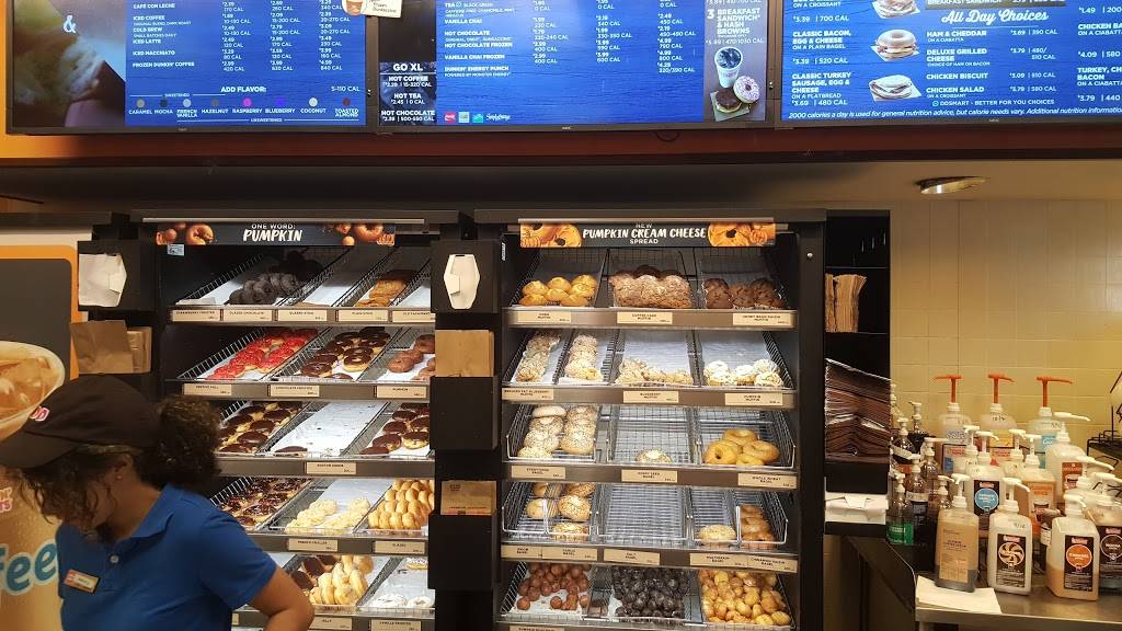 Dunkin | bakery | 3390 W Hillsboro Blvd, Deerfield Beach, FL 33442, USA | 9544815996 OR +1 954-481-5996