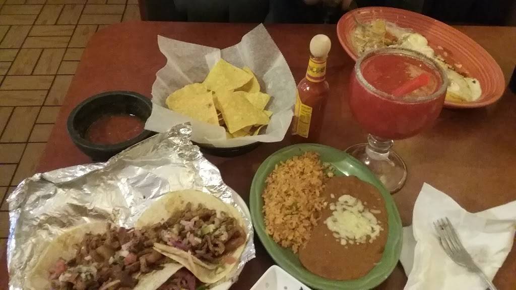 El Barzon | restaurant | 948 W State St, Trenton, OH 45067, USA | 5134280384 OR +1 513-428-0384