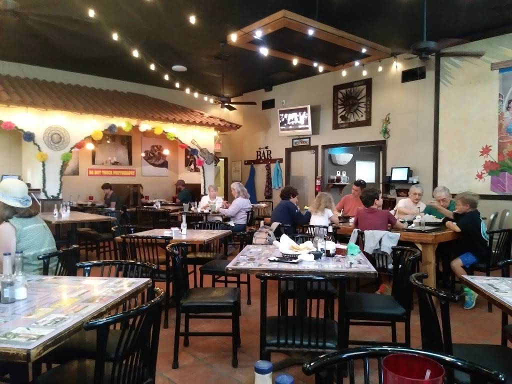 Los Comales | restaurant | 431 TX-35 BUS, Rockport, TX 78382, USA | 3617293952 OR +1 361-729-3952