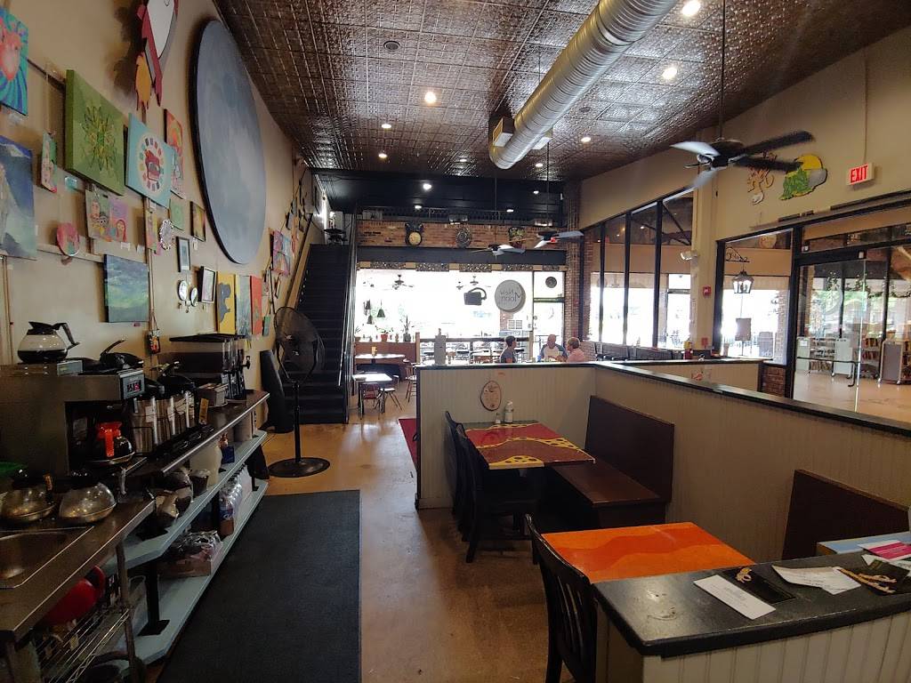 New Moon Cafe | cafe | JB Whites Building storefront, 936 Broad St, Augusta, GA 30901, USA | 7068232008 OR +1 706-823-2008