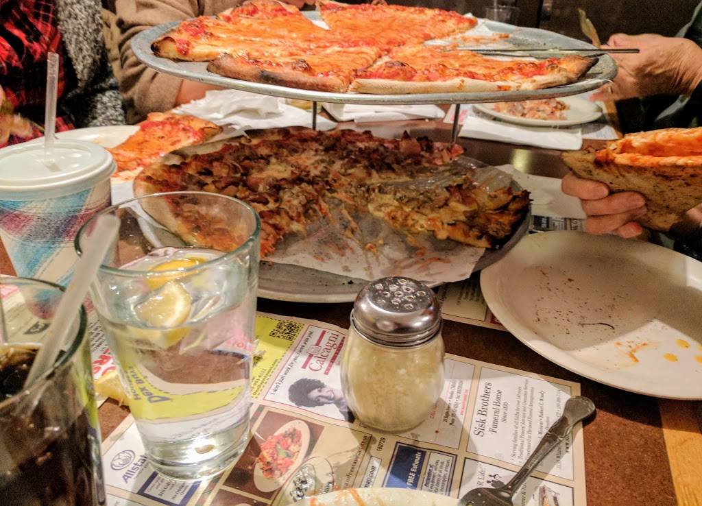 Sergios Pizza Restaurant | restaurant | 3860 Whitney Ave, Hamden, CT 06518, USA | 2032482564 OR +1 203-248-2564