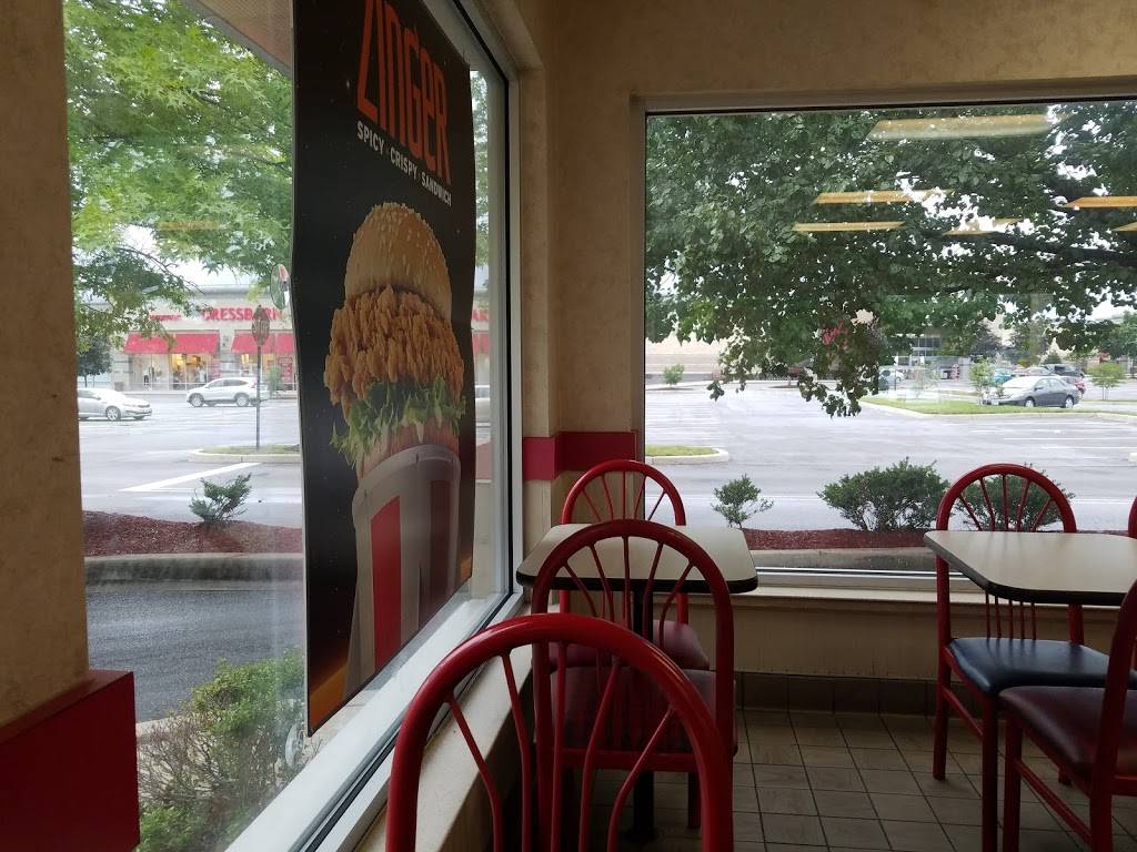 KFC | restaurant | 17700 Garland Groh Blvd, Hagerstown, MD 21740, USA | 2404206562 OR +1 240-420-6562