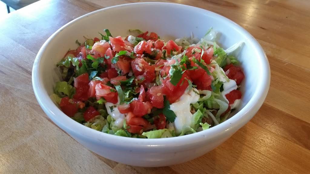 El Diablo Burritos | restaurant | 127 E Main St, Newark, DE 19711, USA | 3024394541 OR +1 302-439-4541