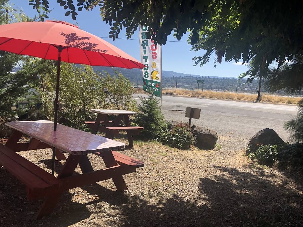 Mannys Lonchera | restaurant | Hwy 14 and, Cook-Underwood Rd, Underwood, WA 98651, USA | 5419806080 OR +1 541-980-6080