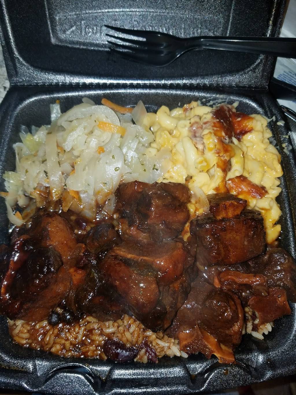 Ds Caribbean and American food | meal delivery | 3009 N 22nd St, Philadelphia, PA 19132, USA | 2152261973 OR +1 215-226-1973