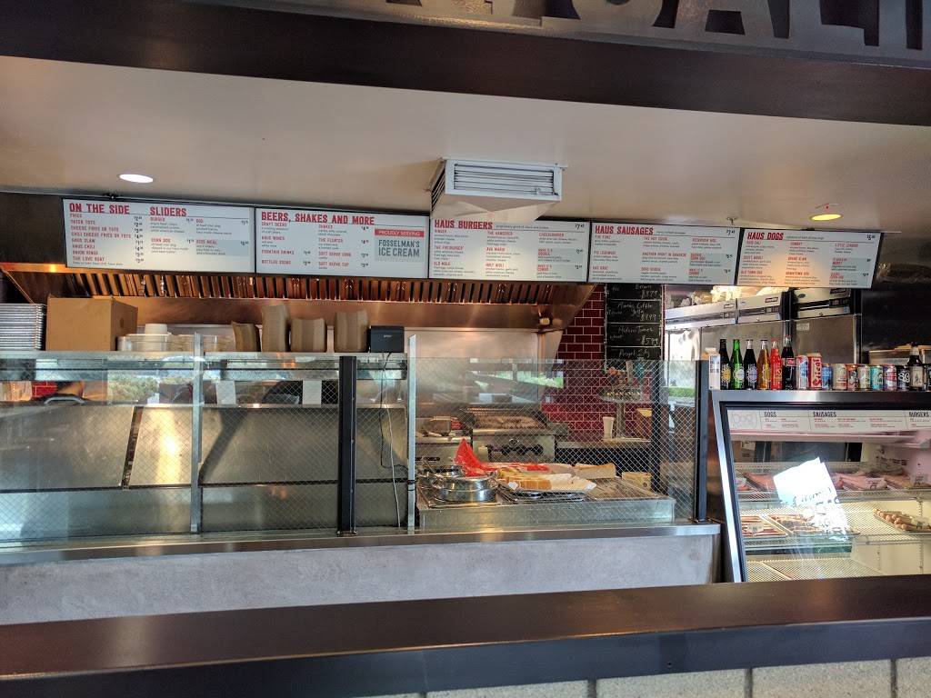 Dog Haus Burbank | restaurant | 3817 W Olive Ave, Burbank, CA 91505, USA | 8185664287 OR +1 818-566-4287