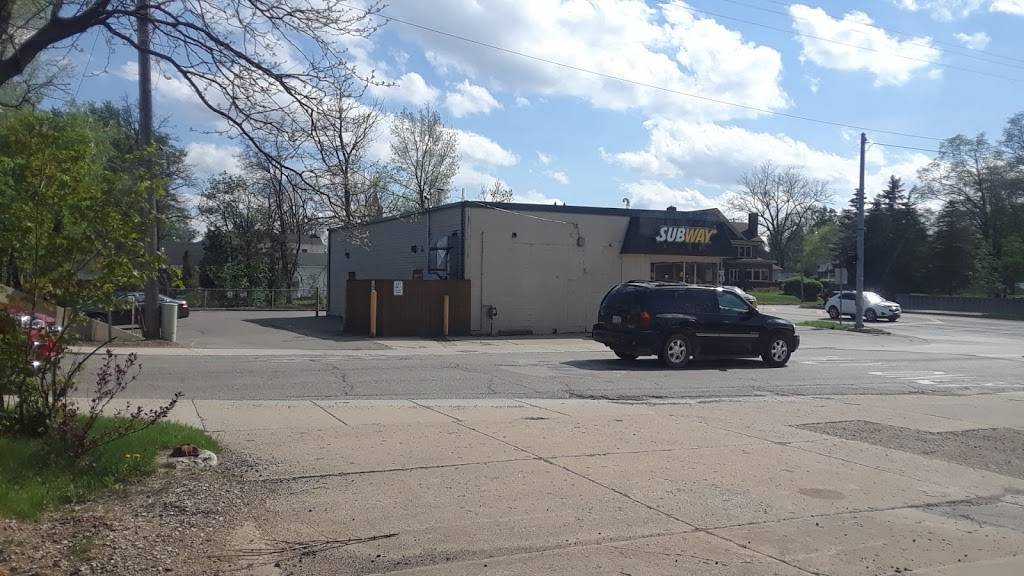 Subway | restaurant | 401 S Main St, Eaton Rapids, MI 48827, USA | 5176633067 OR +1 517-663-3067