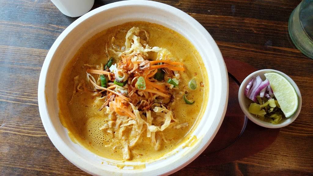 SkyIce Thai Food & Ice Cream | restaurant | 63 5th Ave, Brooklyn, NY 11217, USA | 7182300910 OR +1 718-230-0910