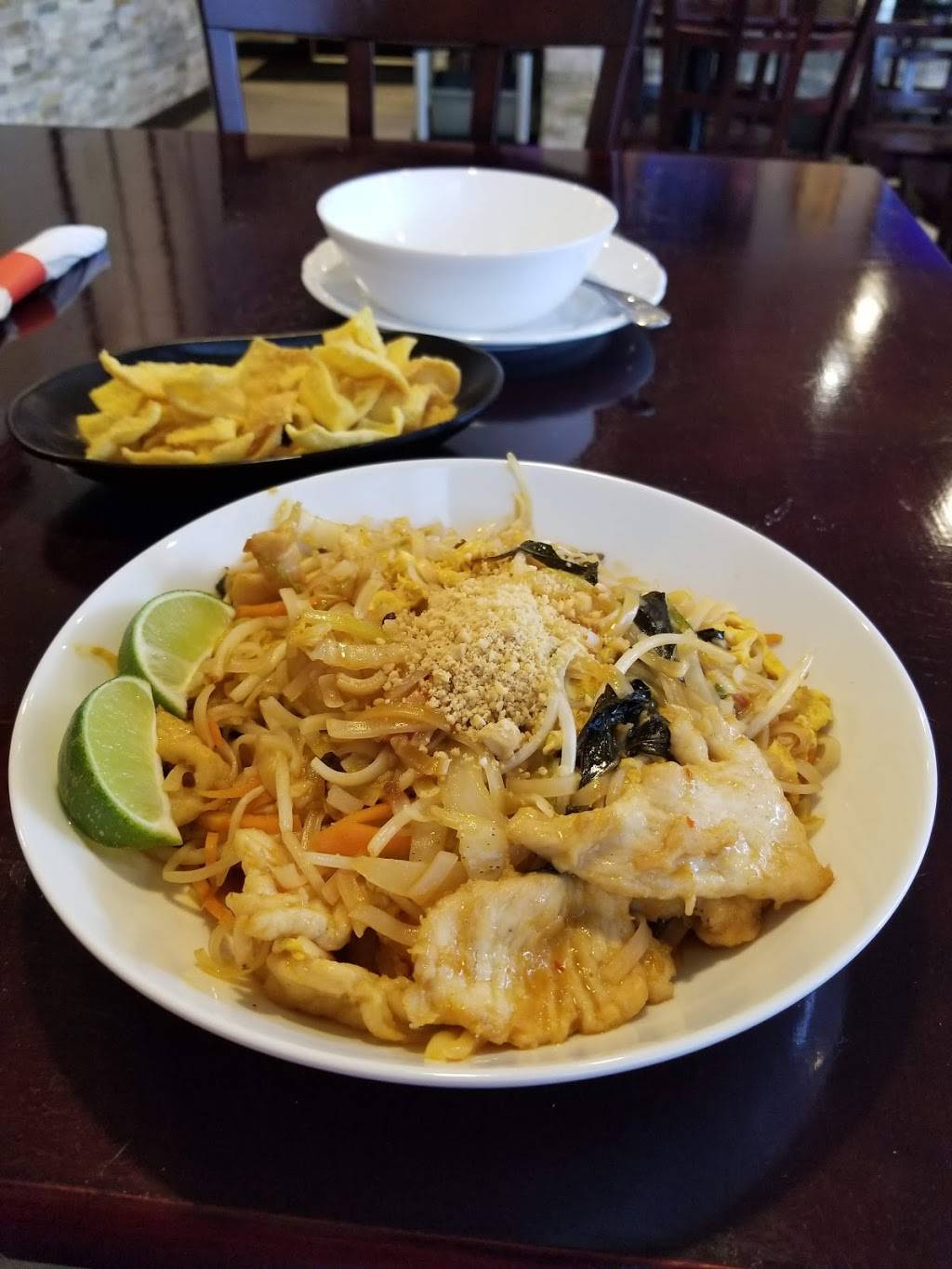 La Chine China Bistro | restaurant | 120 Saundersville Rd, Hendersonville, TN 37075, USA | 6157573618 OR +1 615-757-3618