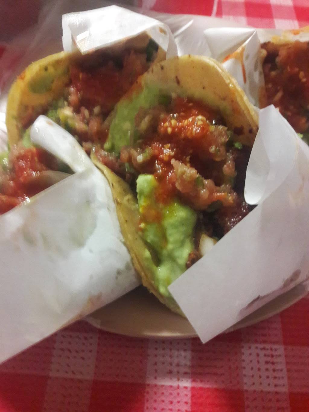 Tacos La Carreta | restaurant | Ojo de Agua, Ejido Ojo de Agua, Tijuana, B.C., Mexico | 016648031252 OR +52 664 803 1252