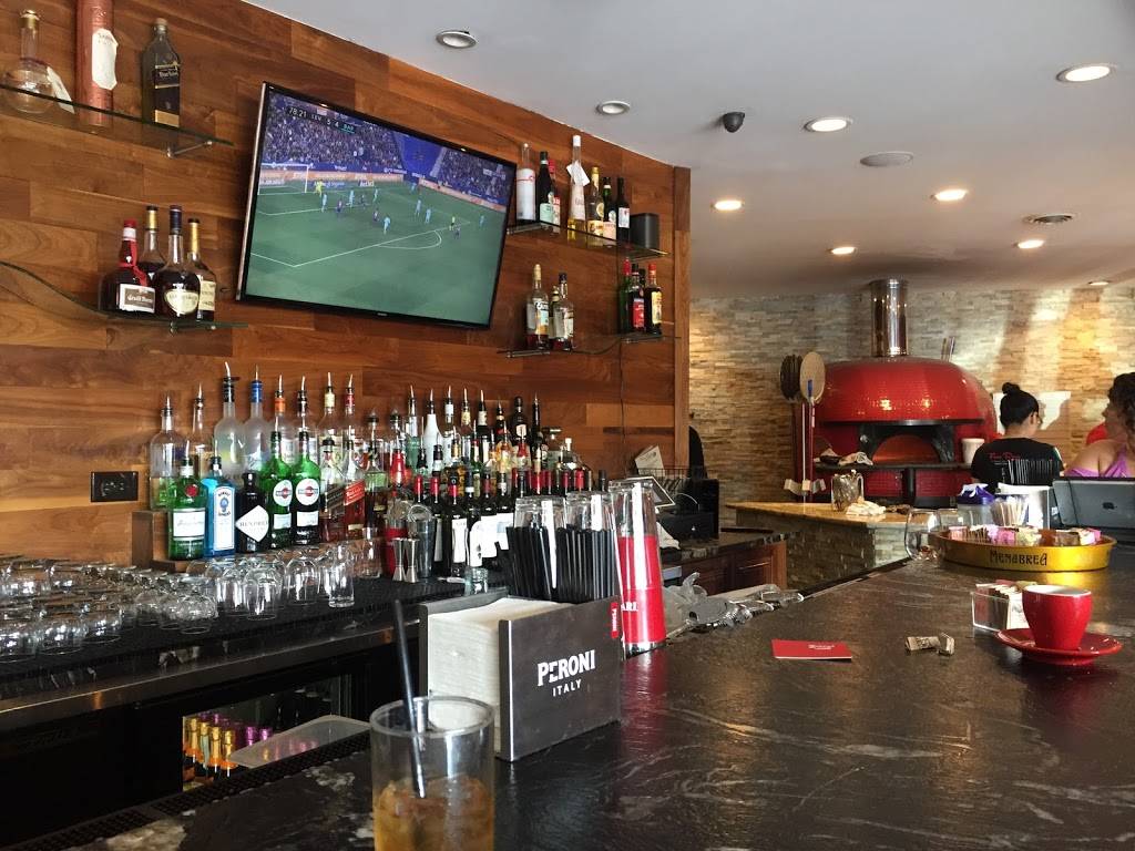 Forno Rosso Pizzeria Napoletana | restaurant | 3719 N Harlem Ave, Chicago, IL 60634, USA | 7732955697 OR +1 773-295-5697