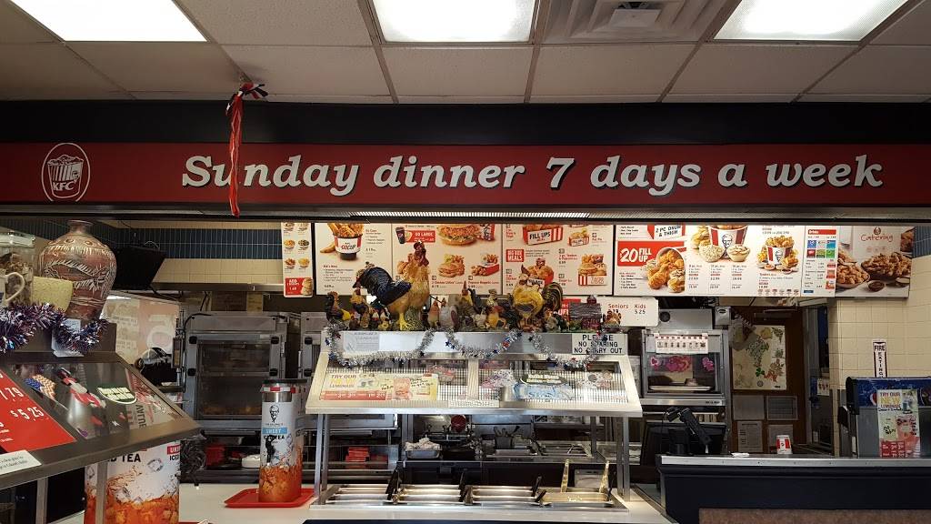 KFC | restaurant | 100 Walker St, Lexington, VA 24450, USA | 5404639622 OR +1 540-463-9622