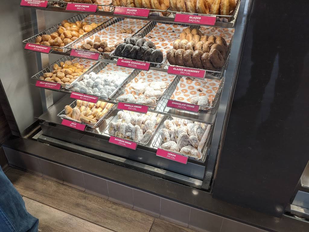 Dunkin | bakery | 17404 Bellflower Blvd, Bellflower, CA 90706, USA | 5622819014 OR +1 562-281-9014
