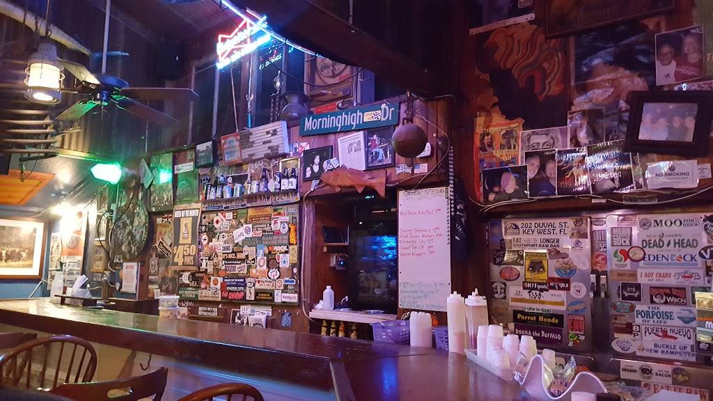 Skippers Smokehouse | restaurant | 910 Skipper Rd, Tampa, FL 33613, USA | 8139710666 OR +1 813-971-0666