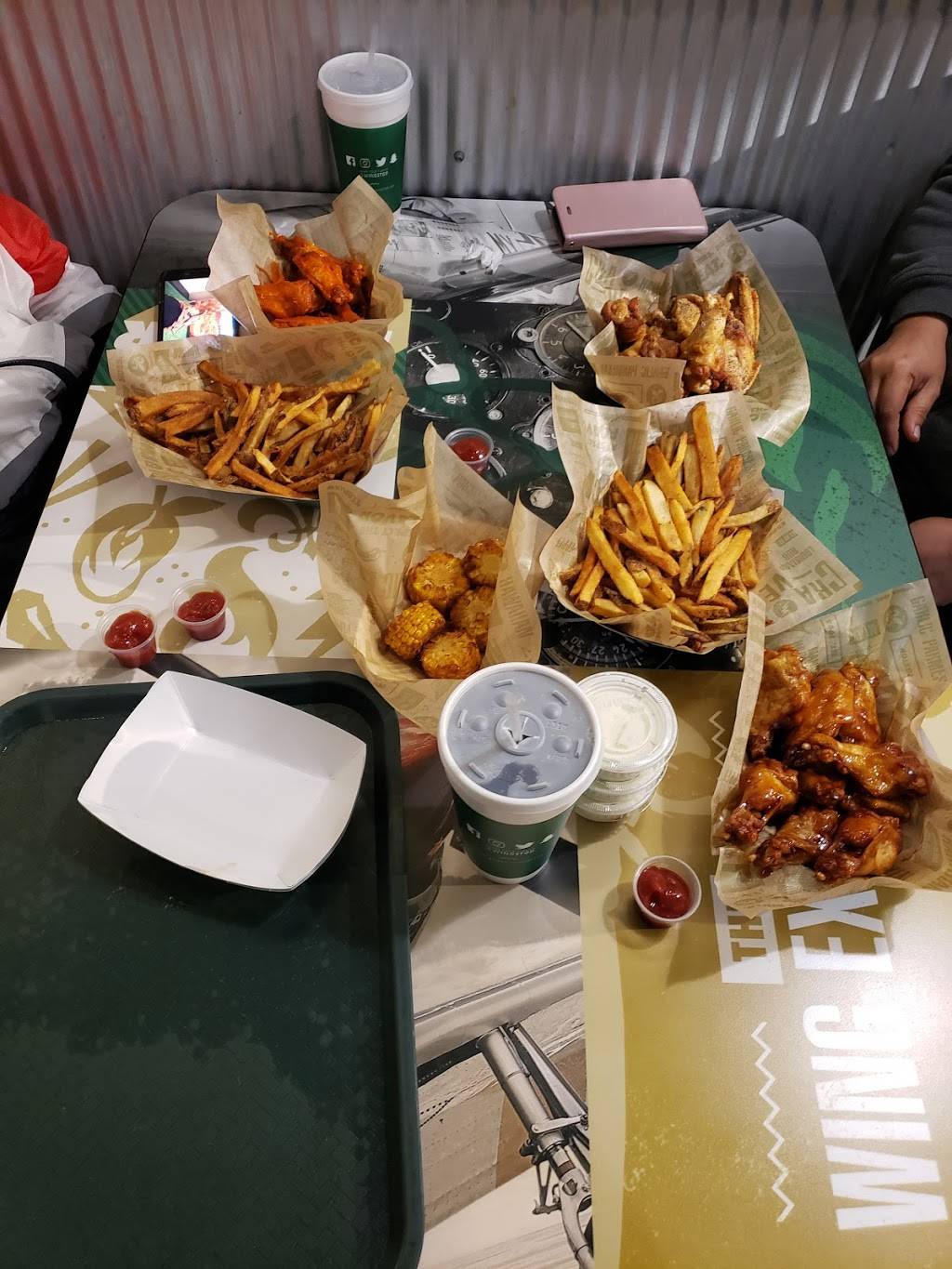 Wingstop | restaurant | 1217 S Euclid St, Anaheim, CA 92802, USA | 7145339464 OR +1 714-533-9464