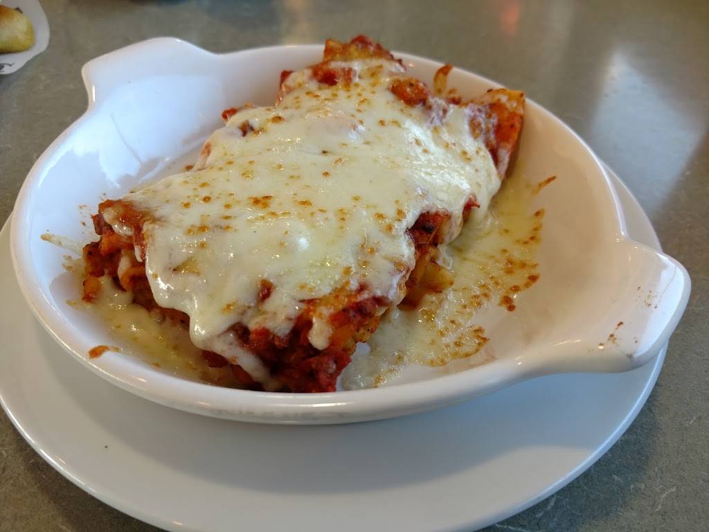 Fazolis | restaurant | 5811 N Illinois St, Fairview Heights, IL 62208, USA | 6182334041 OR +1 618-233-4041