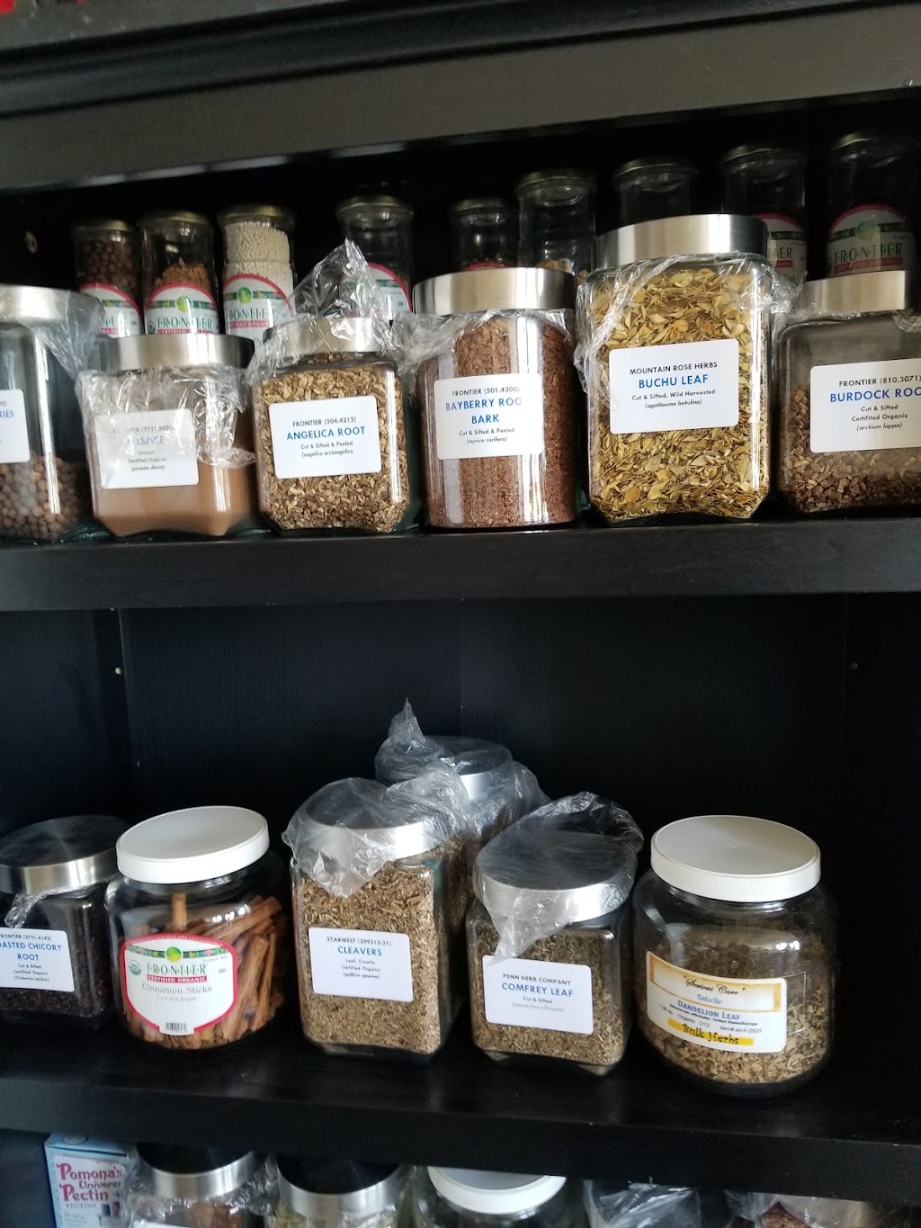 Embellir | restaurant | 359 Main St, Gallaway, TN 38036, USA | 9016873310 OR +1 901-687-3310