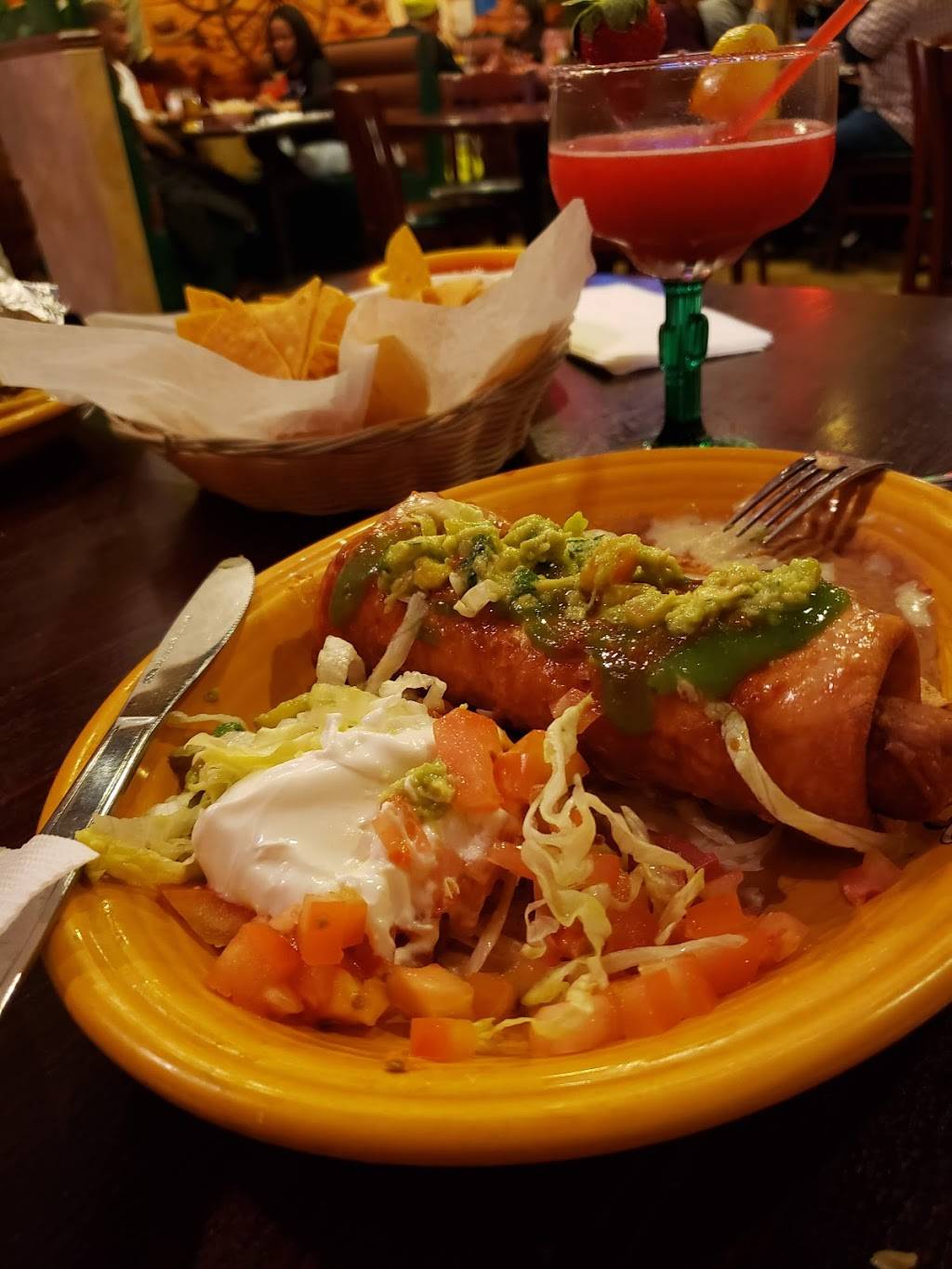 La Carreta Mexican Restaurant & Bar | restaurant | 717 US-41, Schererville, IN 46375, USA | 2193220900 OR +1 219-322-0900