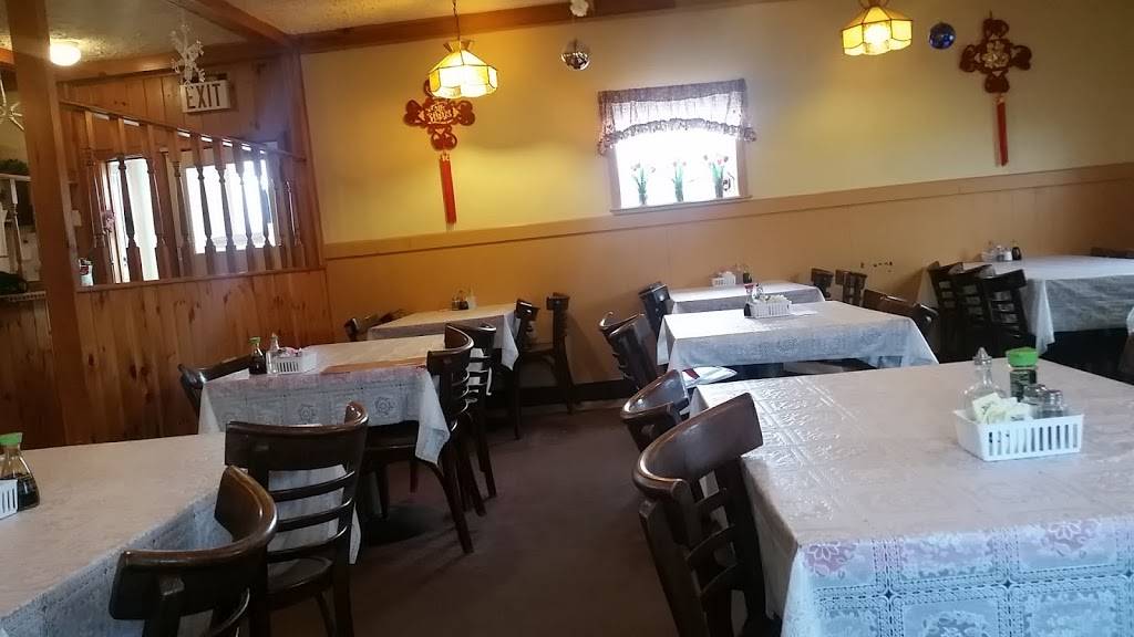 Knotty Pine Restaurants | restaurant | 507 Broadway St, Kincardine, ON N2Z 2E8, Canada | 5193963132 OR +1 519-396-3132