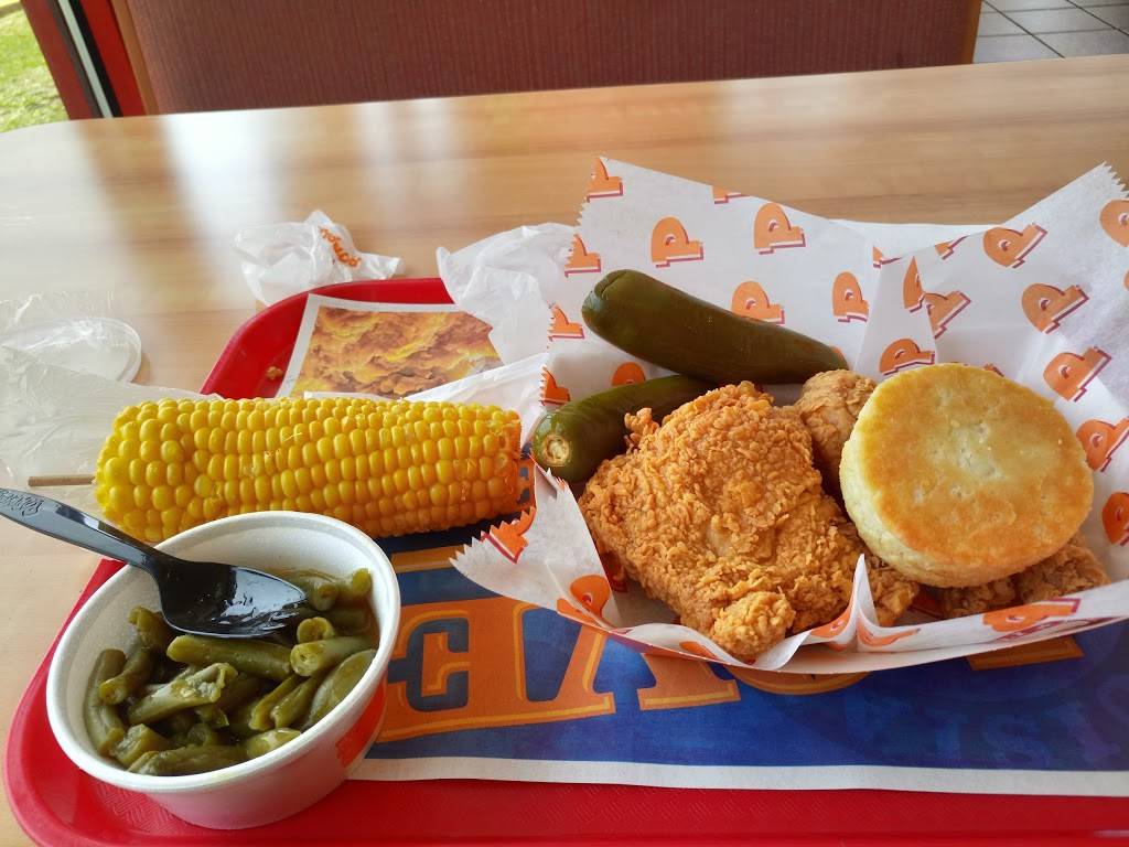 Popeyes Louisiana Kitchen | restaurant | 3748 S Carrier Pkwy, Grand Prairie, TX 75052, USA | 9722668818 OR +1 972-266-8818