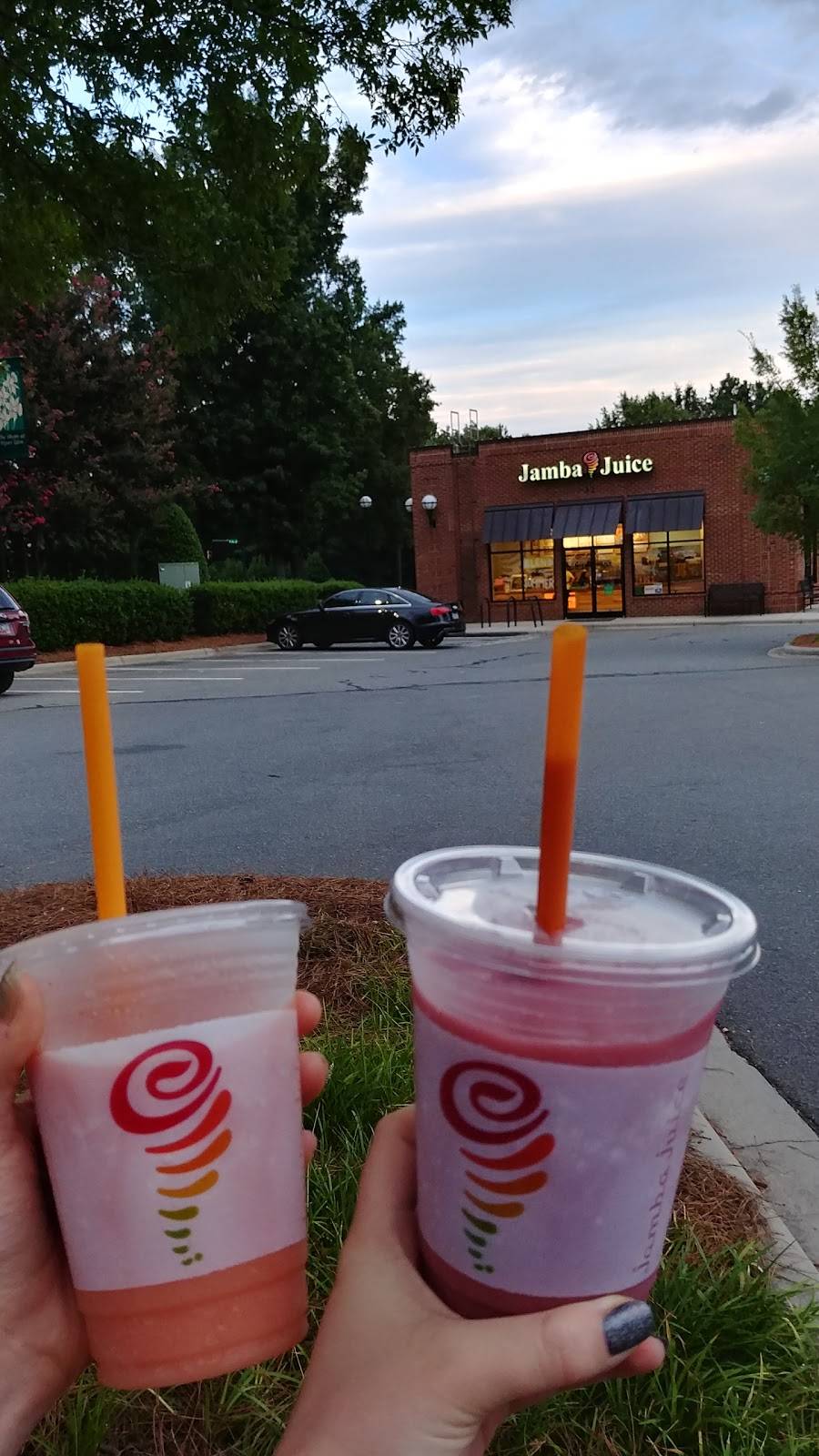 Jamba Juice The Shops at Piper Glen | restaurant | 6432 Rea Rd, Charlotte, NC 28277, USA | 9809386313 OR +1 980-938-6313