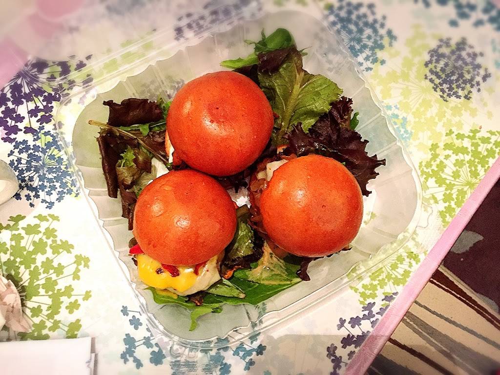 Jordan Snack Bar & Burger | meal takeaway | 4419A Broadway, New York, NY 10040, USA | 6466785139 OR +1 646-678-5139