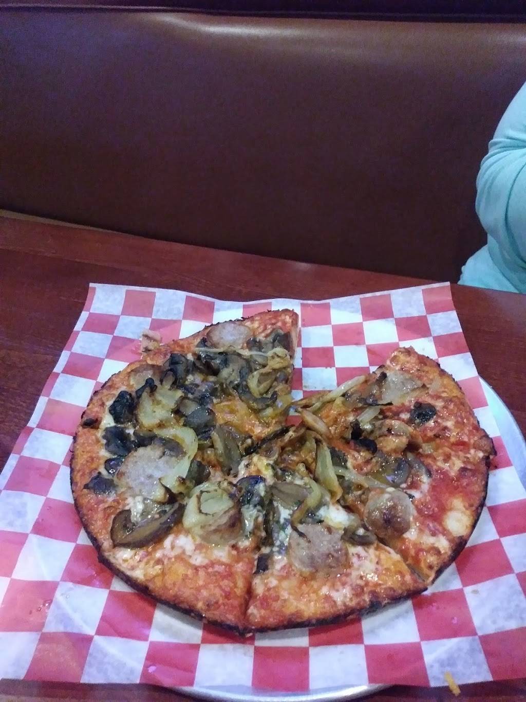 The Lodge Bar & Grill | restaurant | 1064 N Main St, Randolph, MA 02368, USA | 7819611600 OR +1 781-961-1600