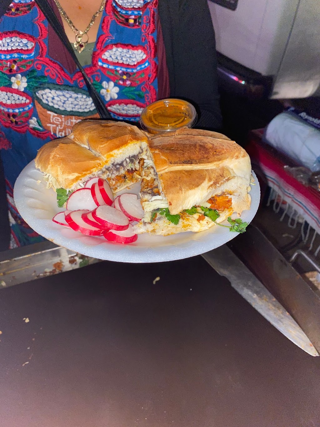 Comida Oaxacanian | restaurant | 8th & Western Ave. (Northbound, Los Angeles, CA 90019, USA | 3234461100 OR +1 323-446-1100