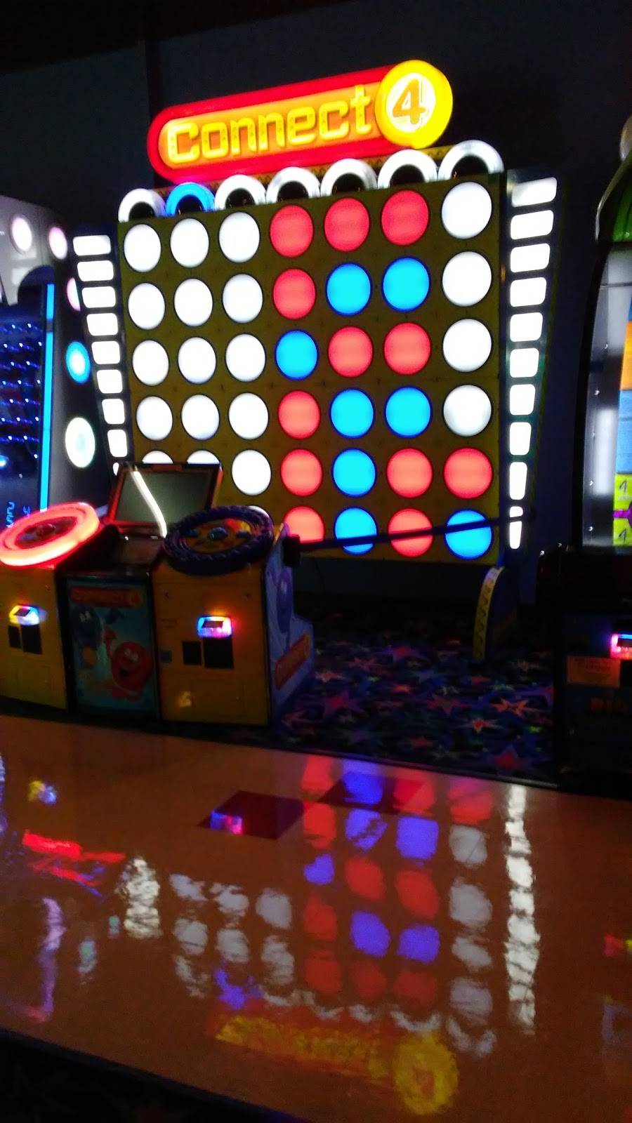 Stars and Strikes Family Entertainment Center | restaurant | 1741 Mountain Industrial Blvd, Stone Mountain, GA 30083, USA | 6789655707 OR +1 678-965-5707