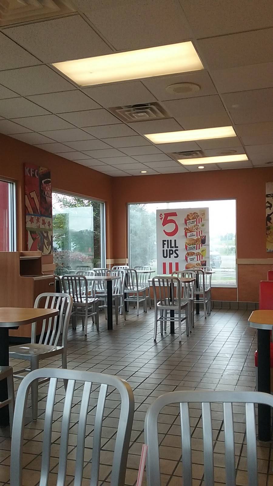 KFC | restaurant | 1070 Emerald Terrace, Sun Prairie, WI 53590, USA | 6088374040 OR +1 608-837-4040