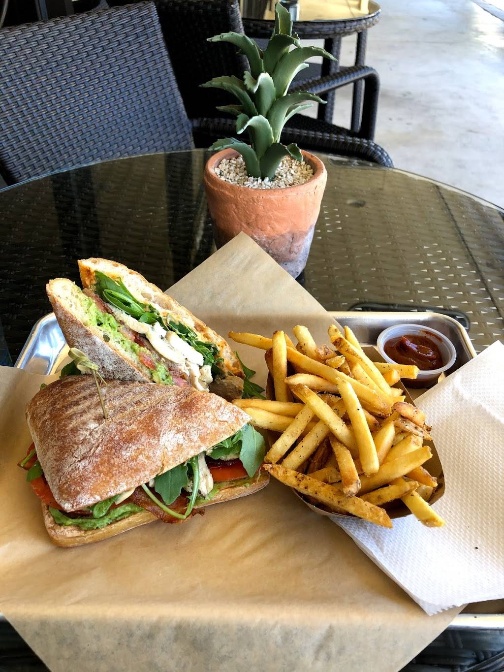 Graces Fine Foods | restaurant | 813 Donald Ross Rd, Juno Beach, FL 33408, USA | 5612477299 OR +1 561-247-7299