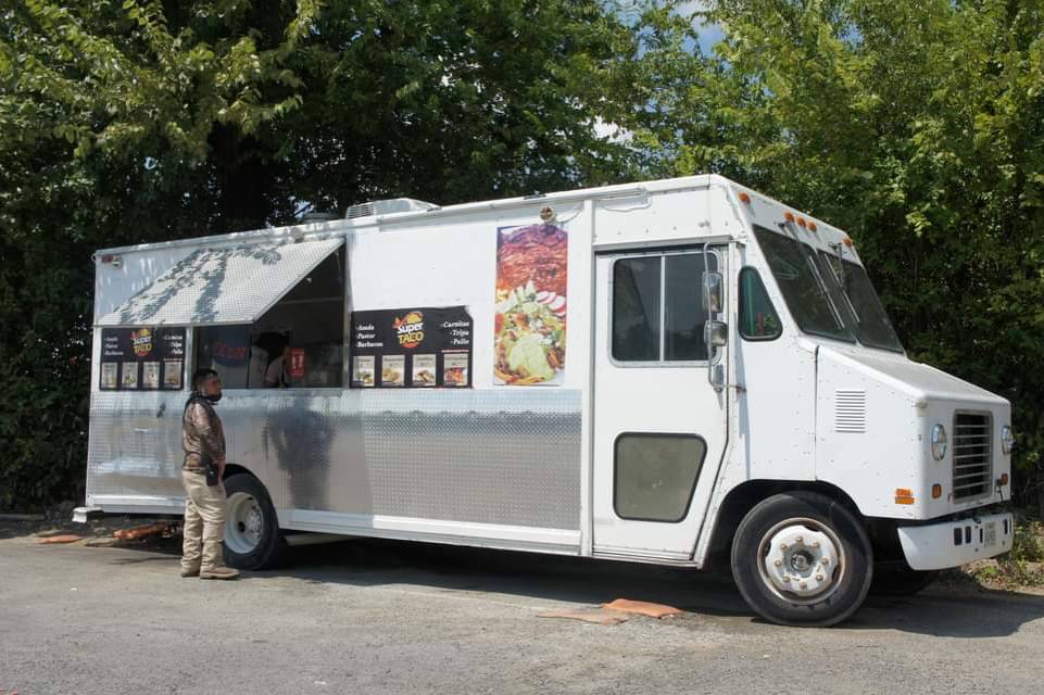 Super Taco Food Truck | restaurant | 2023 NE 28th St, Fort Worth, TX 76106, USA | 8174859587 OR +1 817-485-9587
