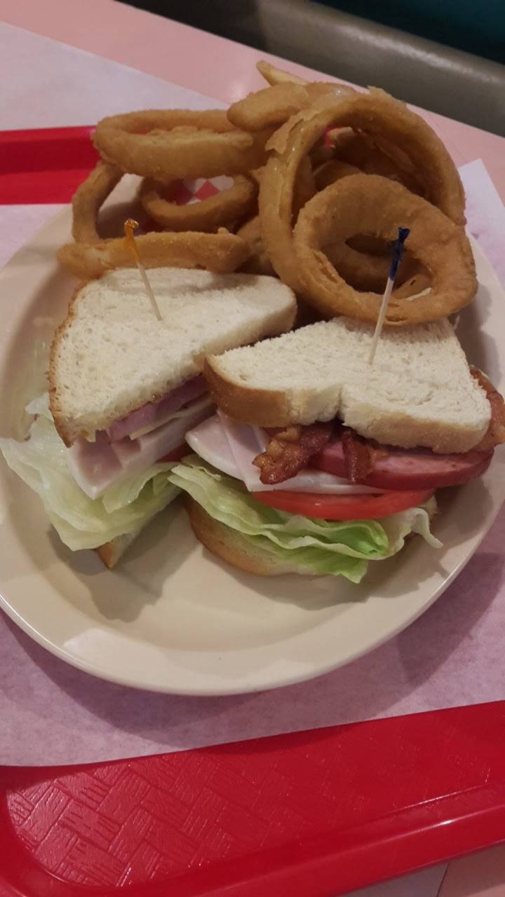 California Burgers | restaurant | 870 Washington Blvd, Montebello, CA 90640, USA | 3237267125 OR +1 323-726-7125