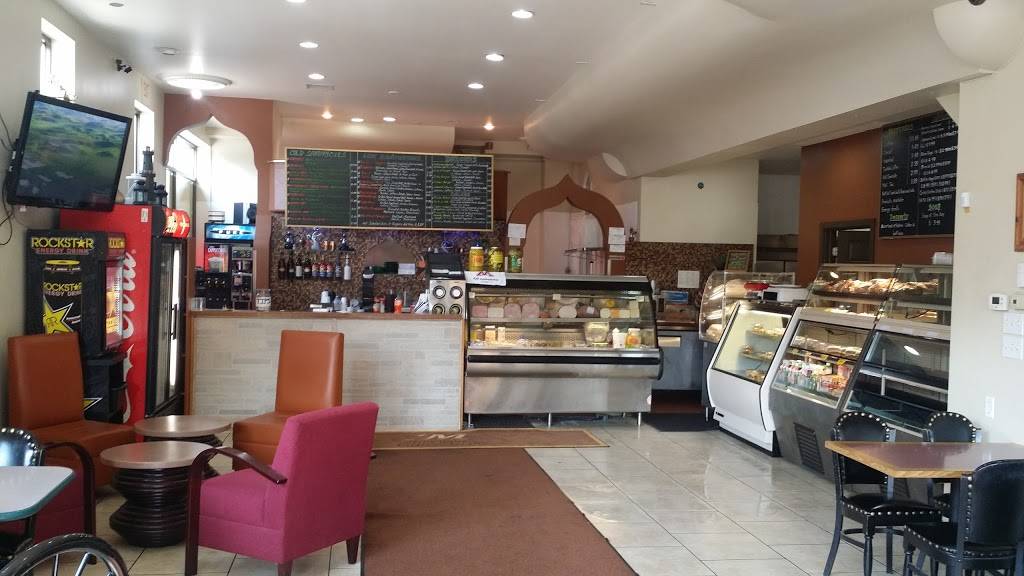 Maxwells Cafe and Grill | restaurant | 801 4th St SE, Minneapolis, MN 55414, USA | 6123314585 OR +1 612-331-4585