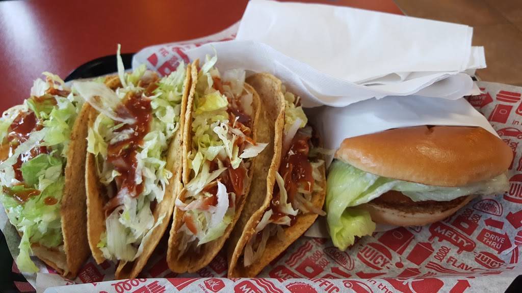 Jack in the Box | restaurant | 784 N Main St, Corona, CA 92880, USA | 9517397780 OR +1 951-739-7780