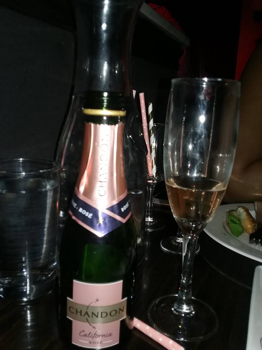 Marvin | restaurant | 2007 14th St NW, Washington, DC 20009, USA | 2027977171 OR +1 202-797-7171