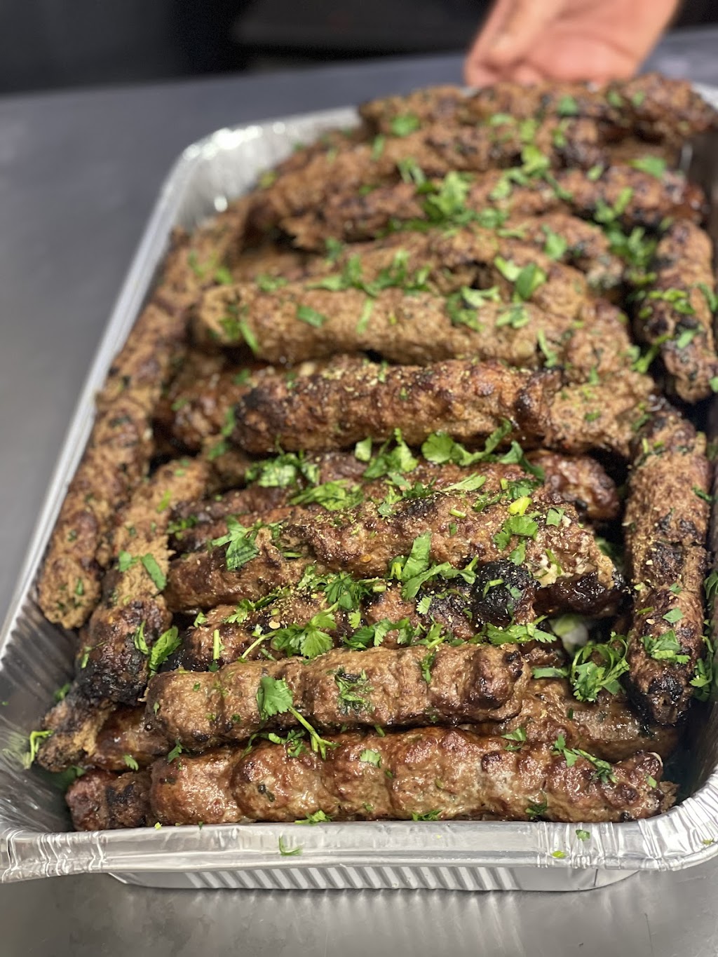 Smokey Grill | restaurant | 1301 W Lockeford St STE D, Lodi, CA 95242, USA | 2096258396 OR +1 209-625-8396