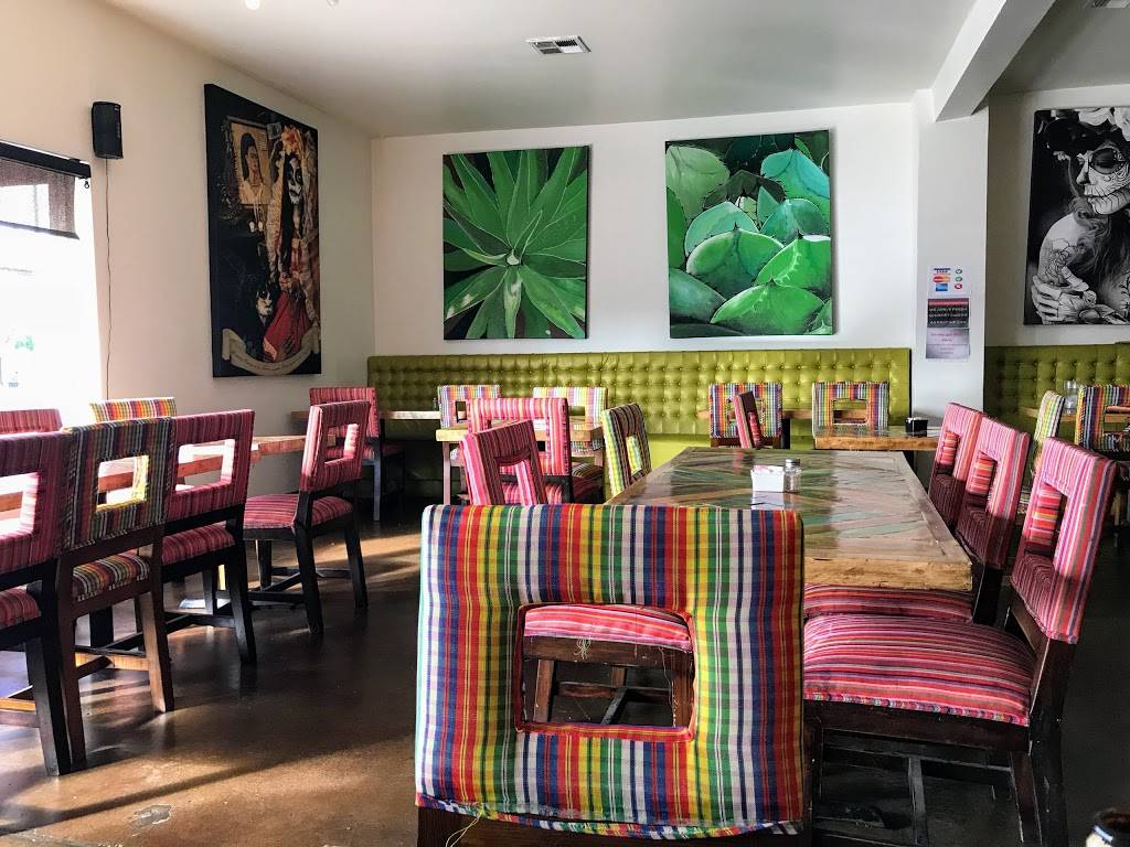 La Santisima | restaurant | 1919 N 16th St, Phoenix, AZ 85006, USA | 6022546330 OR +1 602-254-6330