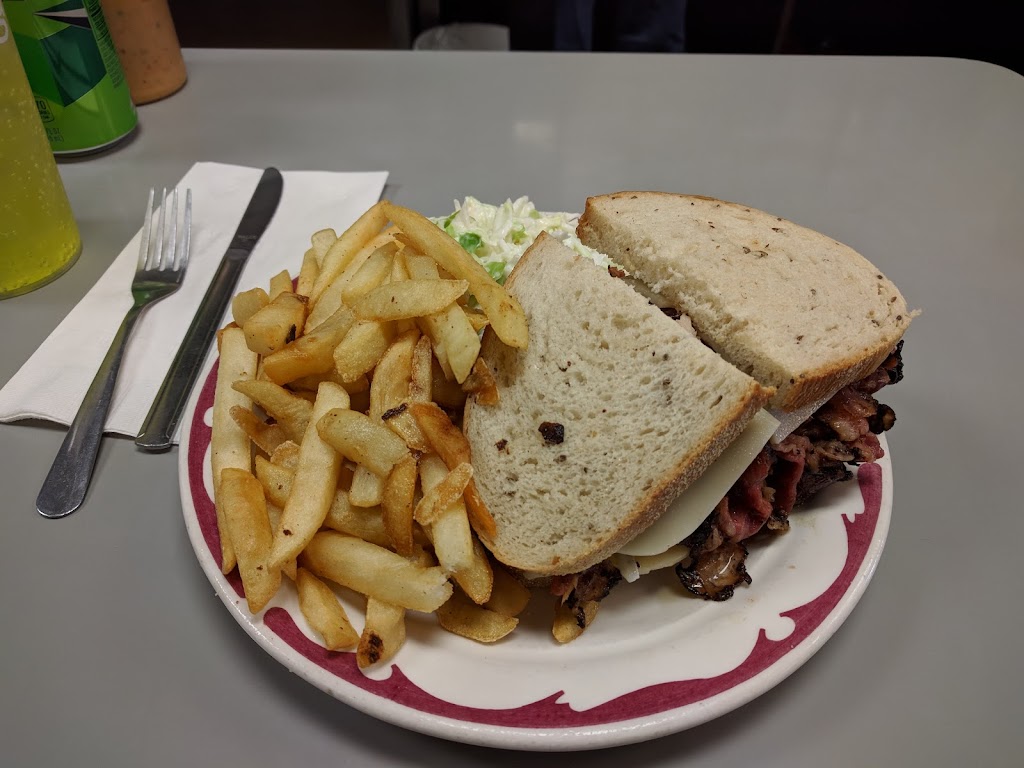 Dannys Deli & Restaurant | restaurant | 1658 St Clair Ave NE, Cleveland, OH 44114, USA | 2166961761 OR +1 216-696-1761