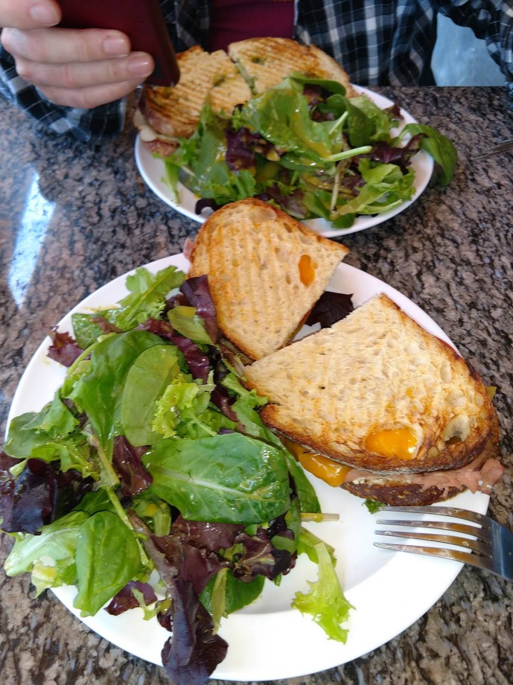 Café Vahik | cafe | 6780 La Jolla Blvd, La Jolla, CA 92037, USA | 8584591895 OR +1 858-459-1895