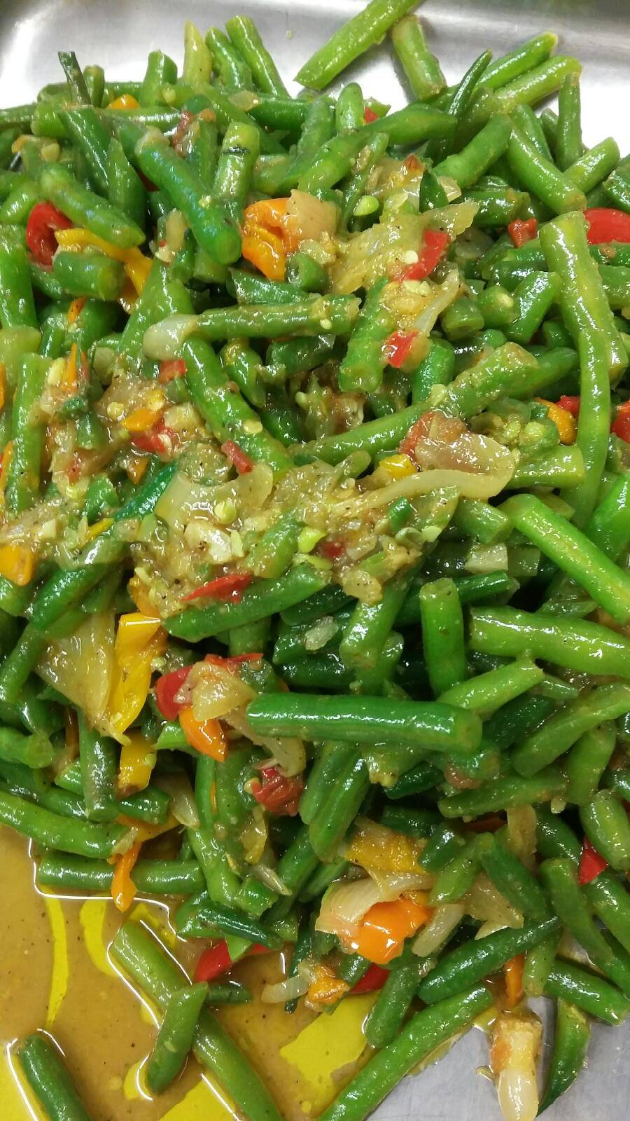 Philominas - Cooking and Eating Healthy with Phil | restaurant | Shed B, Rochester Public Market, 280 Union St N, Rochester, NY 14609, USA | 5857332091 OR +1 585-733-2091