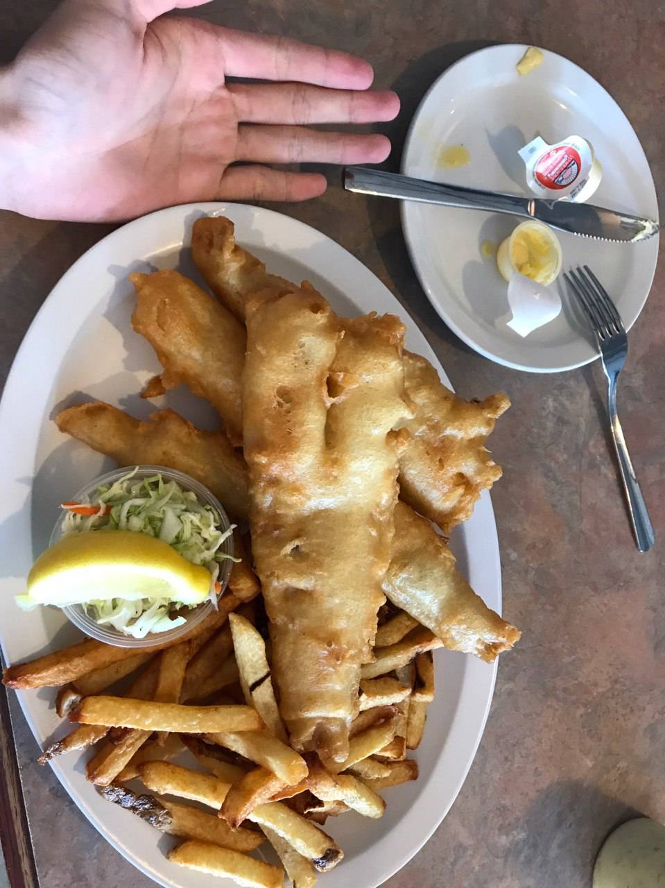 Pat and Hanks | restaurant | 3163 Tecumseh Rd E, Windsor, ON N8W 1G9, Canada | 5199480111 OR +1 519-948-0111