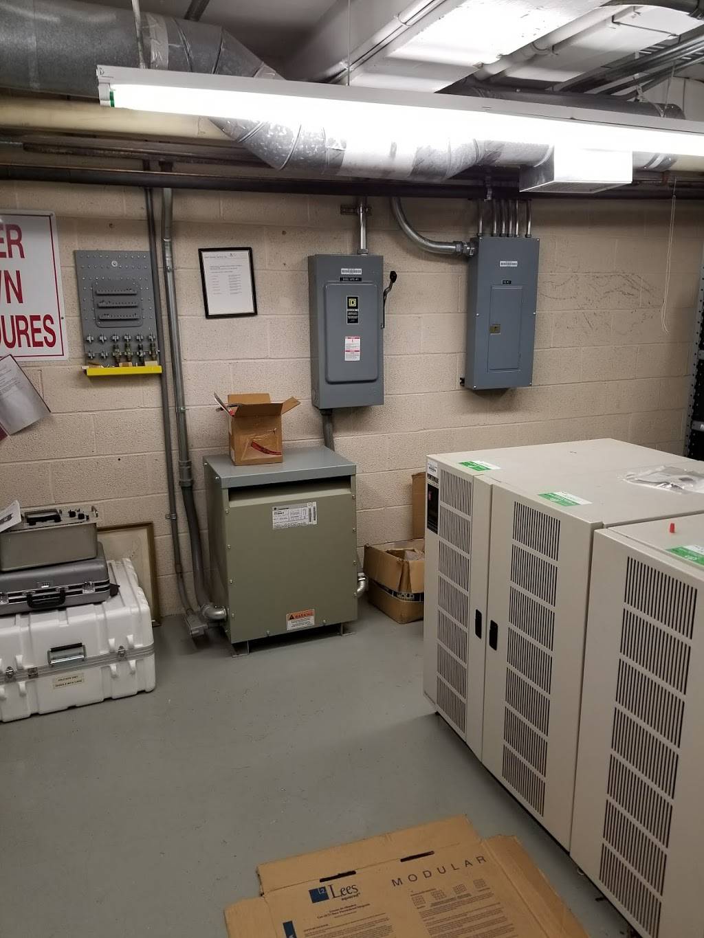 Hardees | restaurant | 216 S Main St, Bishopville, SC 29010, USA | 8034845605 OR +1 803-484-5605