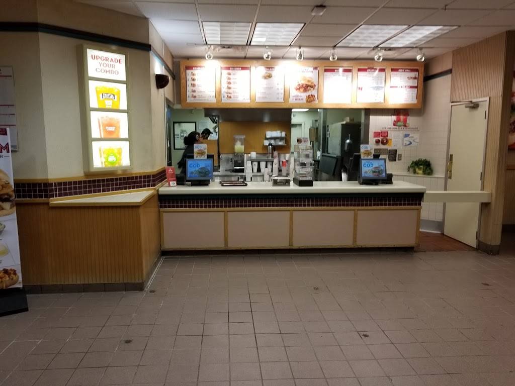 Wendys | restaurant | 5411 Perkiomen Ave, Reading, PA 19606, USA | 6107793257 OR +1 610-779-3257
