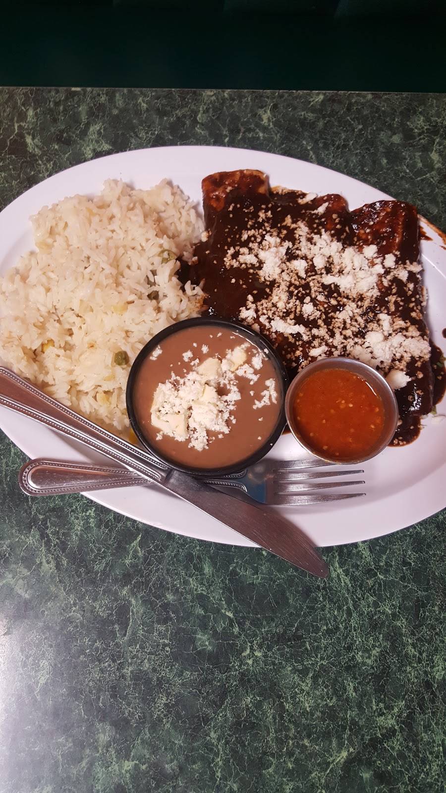 Llego el Sabor Restaurant | restaurant | 1308 N Lake Ave, Pasadena, CA 91104, USA | 6267656309 OR +1 626-765-6309