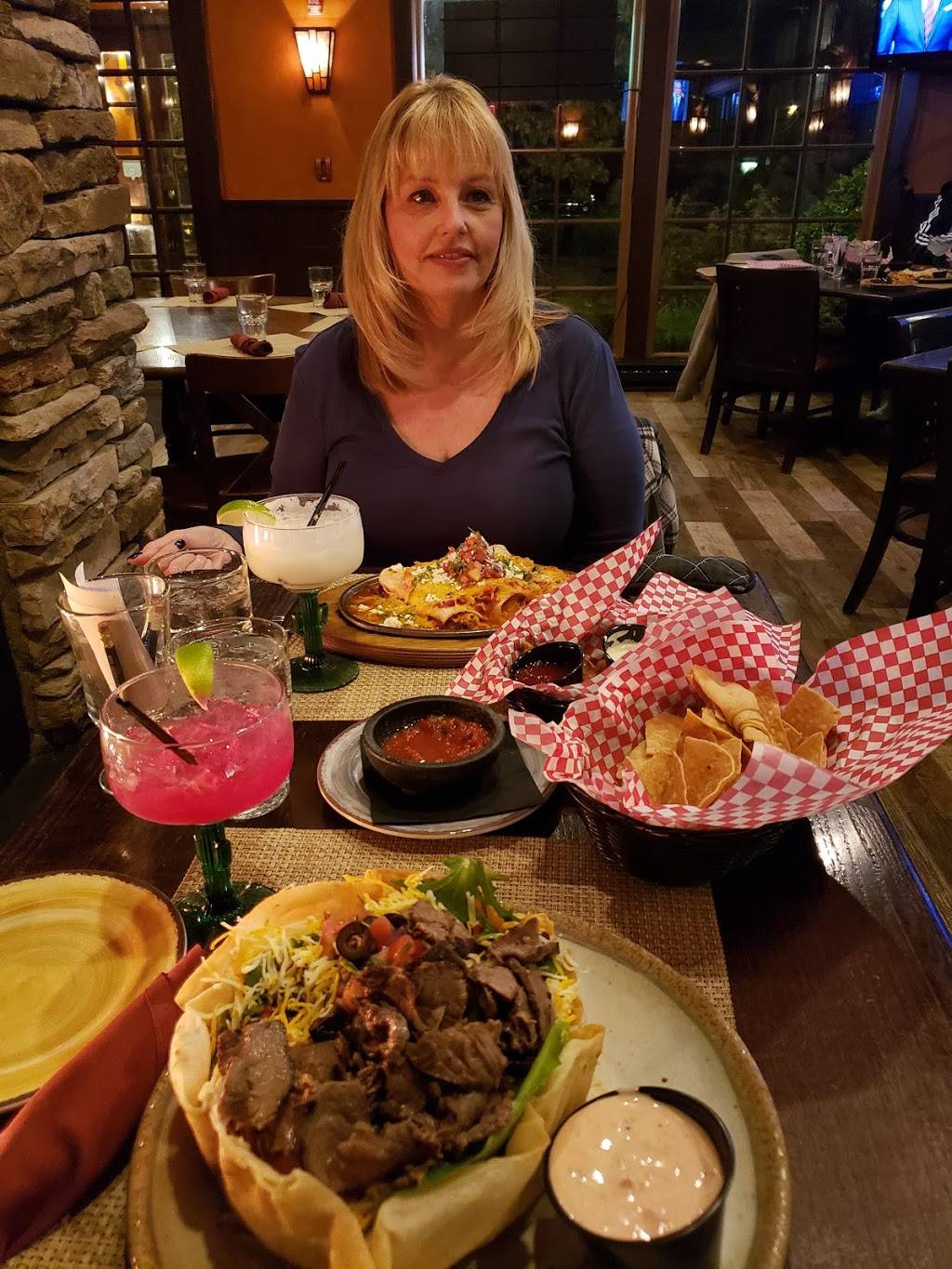 Rockn Mexicana Cantina & Grille | restaurant | 5220 NY-23, Windham, NY 12496, USA | 5187343000 OR +1 518-734-3000